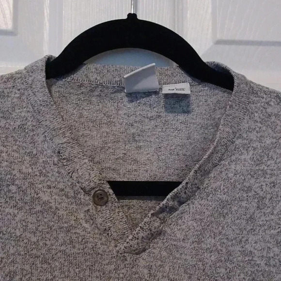 🌹AX Men's vneck tshirt - Picture 5 of 10